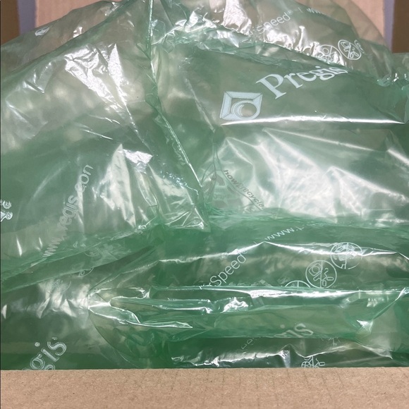 50 Air Cushion Packaging - Picture 4 of 9